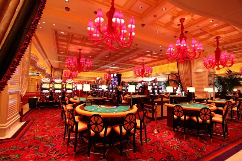 Poker Defteri: Başarıya Giden Yolculuklar